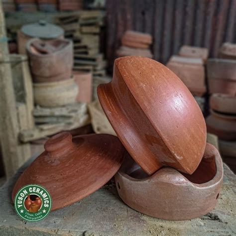 clay in Tagalog .